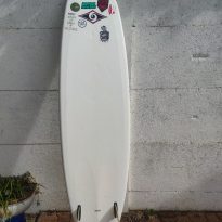 Vend planche de surf bic 7 pouces d occasion avec leech